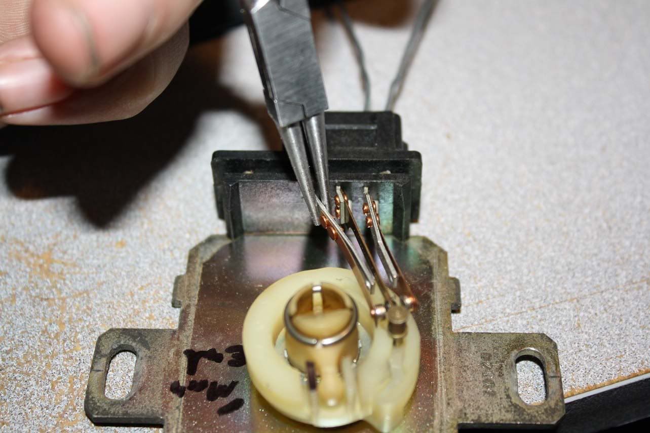 TPS Throttle Position Sensor Adjustment (Pre)Guide '76 280Z 6 Cylinder Z Forums HybridZ